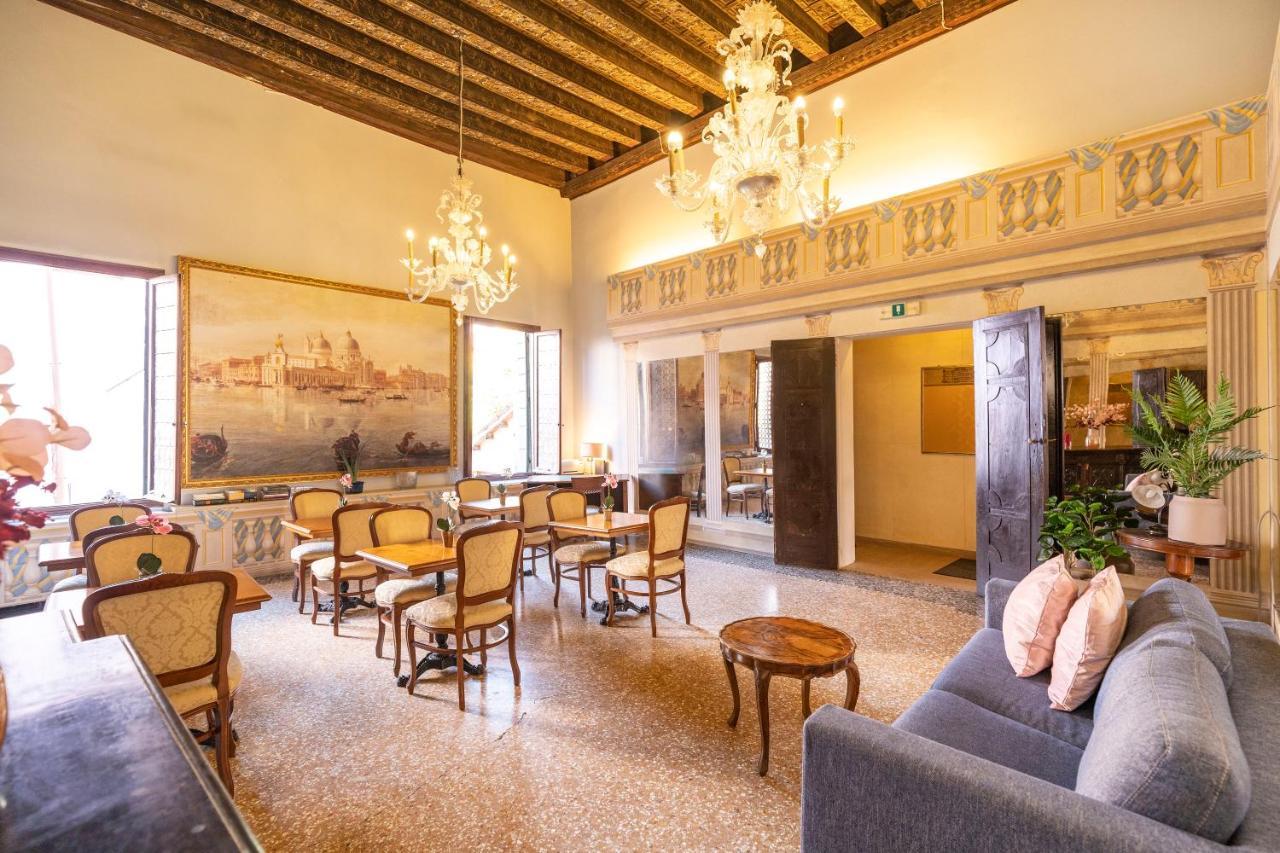 Residenza Centopietre - Dorsoduro By Wonderful Italy Venesia Bagian luar foto