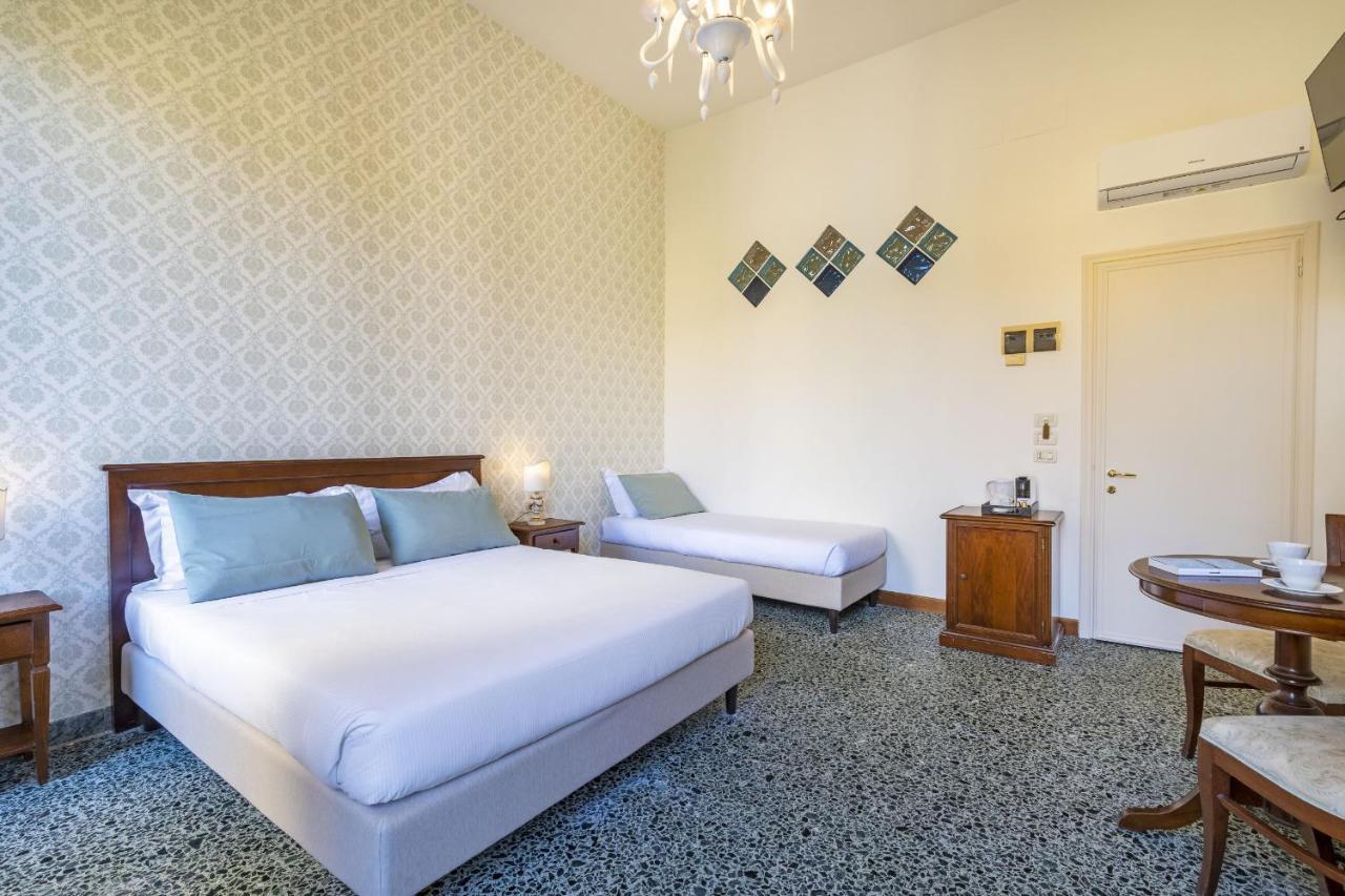 Residenza Centopietre - Dorsoduro By Wonderful Italy Venesia Bagian luar foto