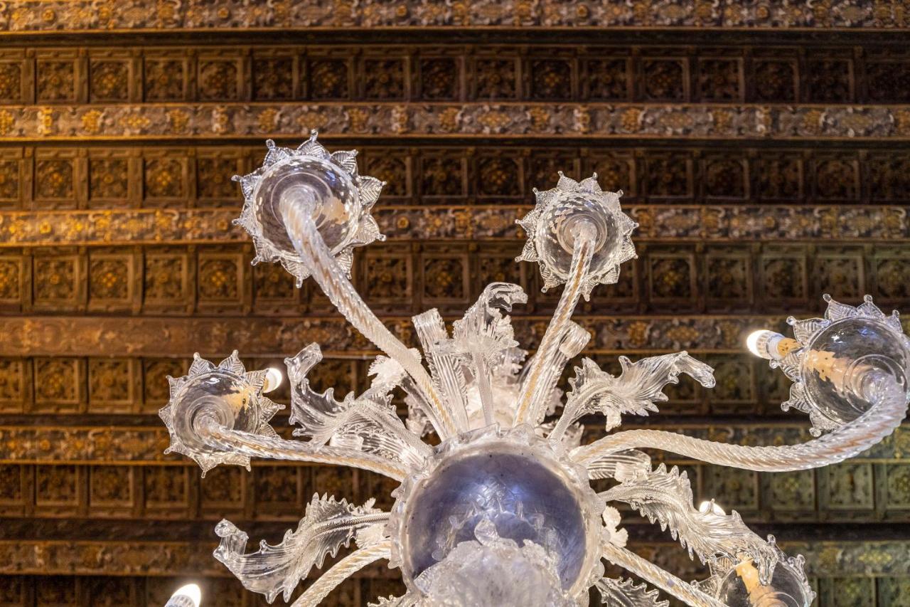 Residenza Centopietre - Dorsoduro By Wonderful Italy Venesia Bagian luar foto